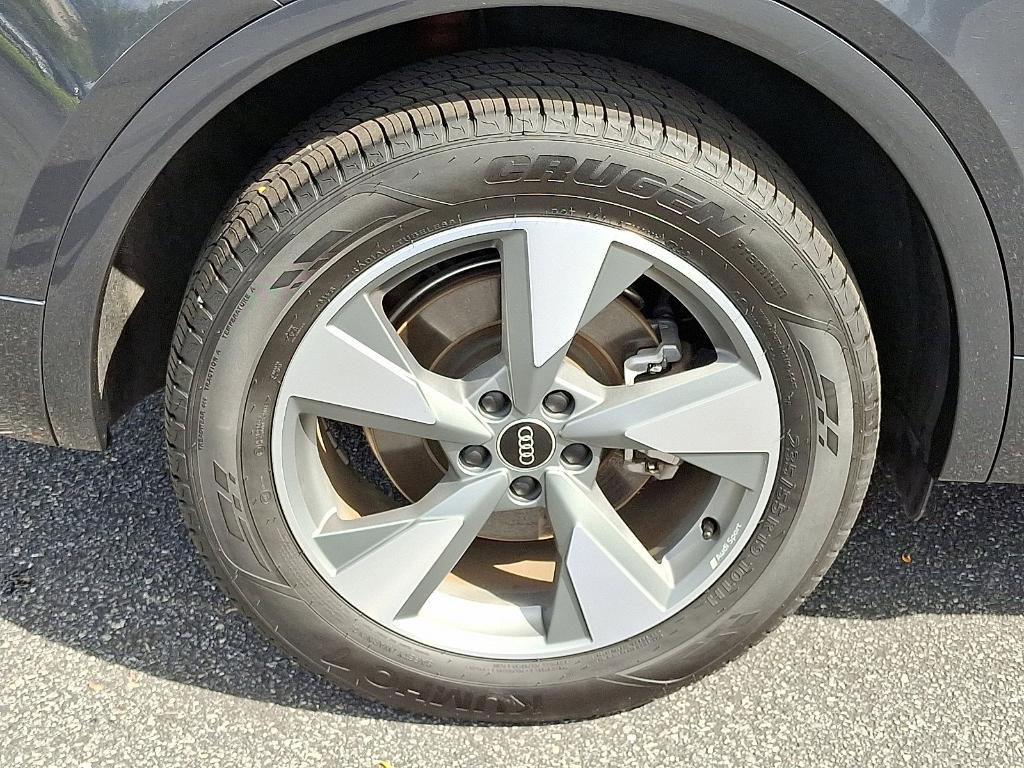 used 2025 Audi Q5 car, priced at $43,893