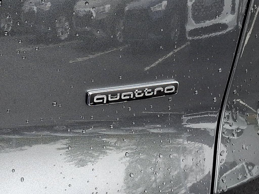 new 2025 Audi Q5 car, priced at $64,180