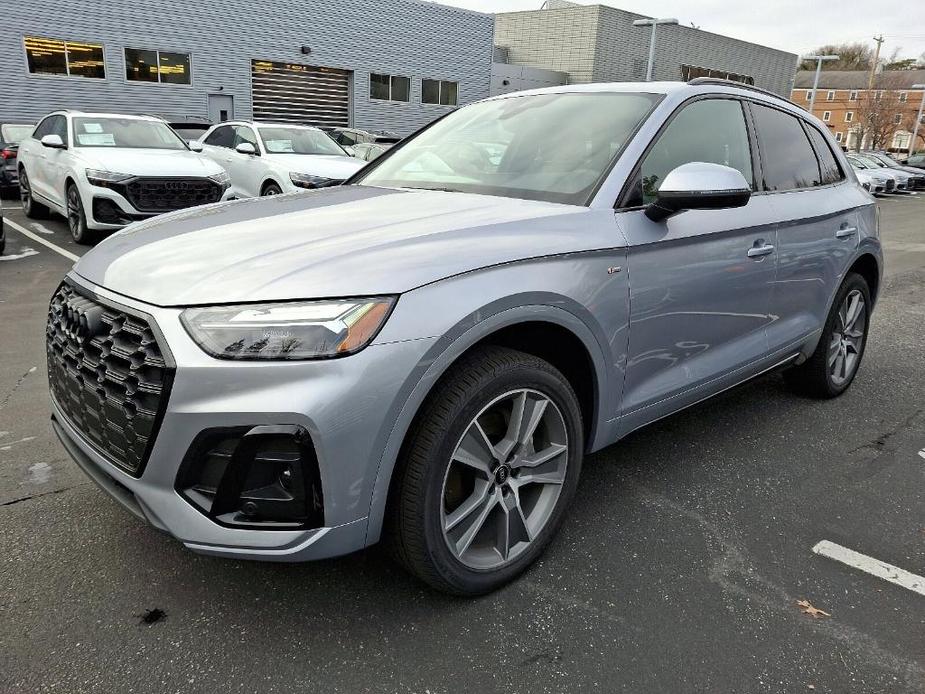 new 2025 Audi Q5 car, priced at $54,000