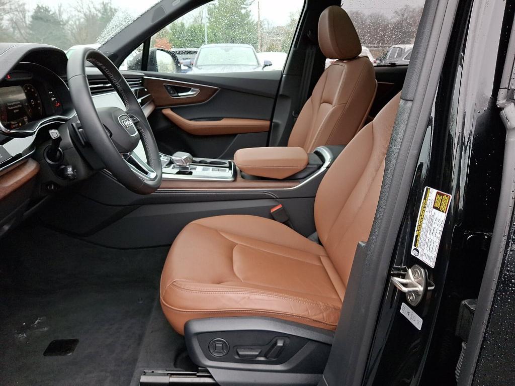 used 2025 Audi Q7 car, priced at $60,993