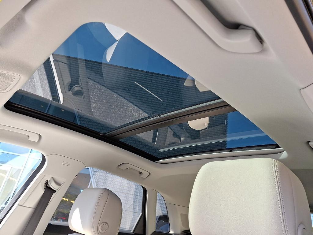 new 2025 Audi Q3 car, priced at $45,110