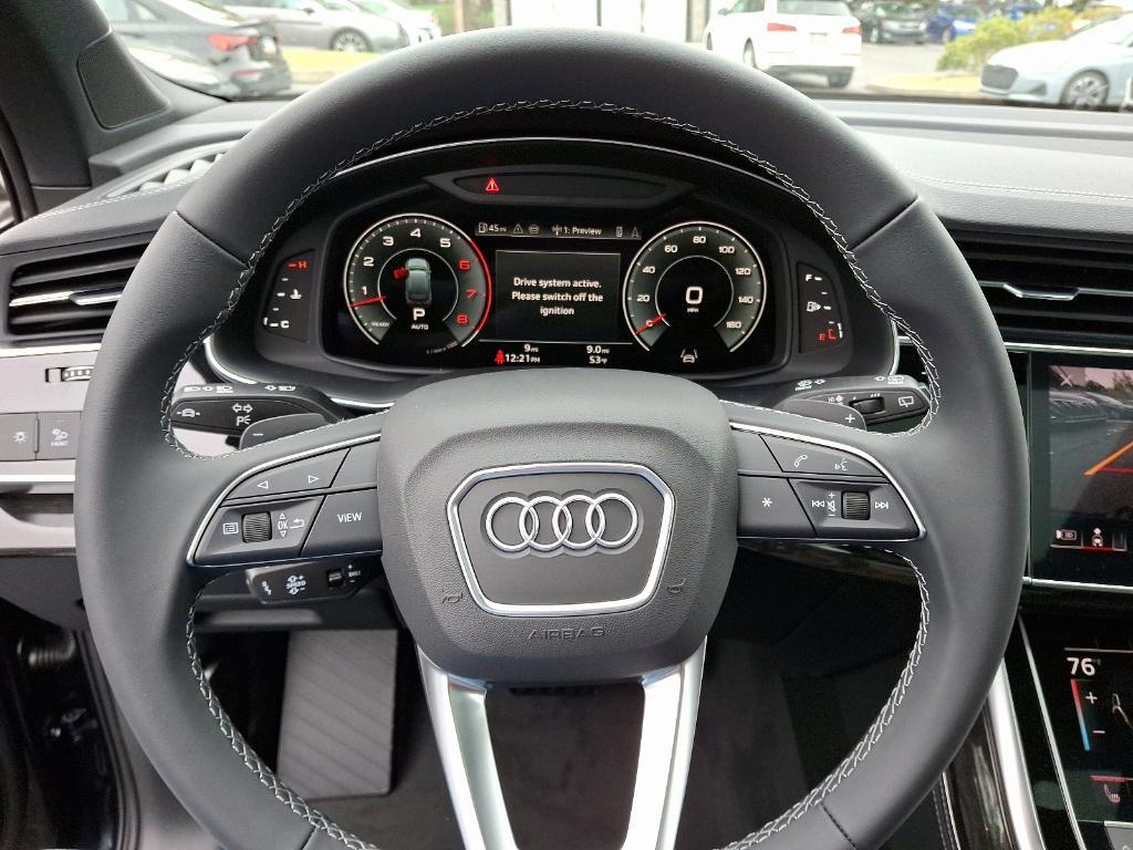 new 2025 Audi Q7 car, priced at $77,880