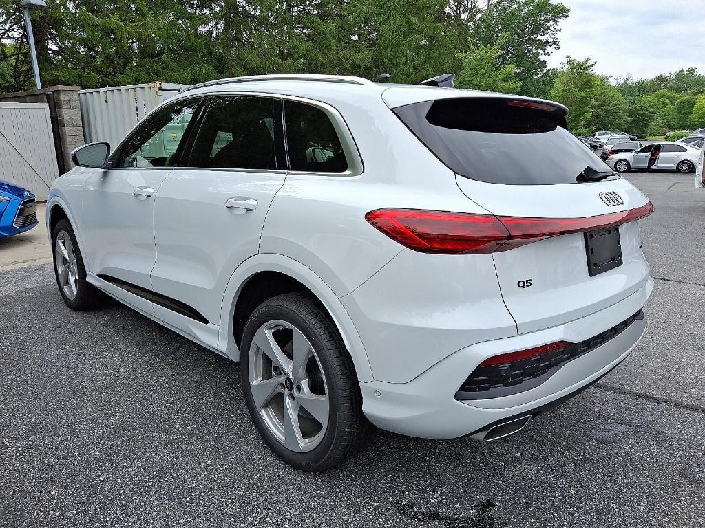 new 2025 Audi Q5 car, priced at $61,390