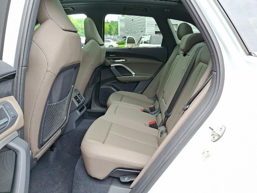 new 2025 Audi Q5 car, priced at $61,390