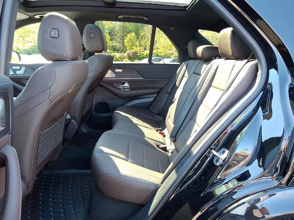 used 2022 Mercedes-Benz GLE 350 car, priced at $47,993