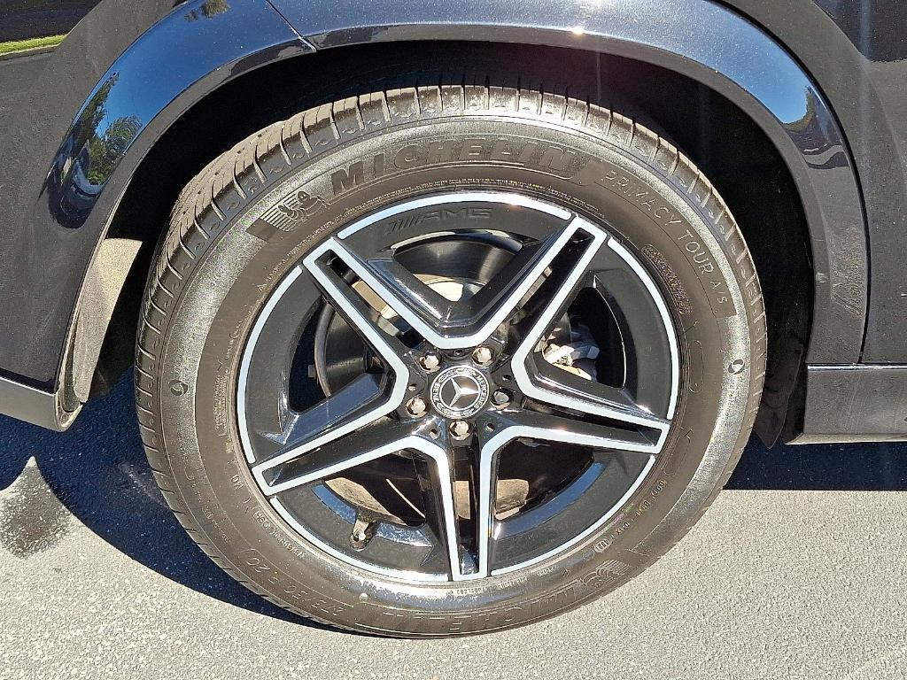 used 2022 Mercedes-Benz GLE 350 car, priced at $47,993