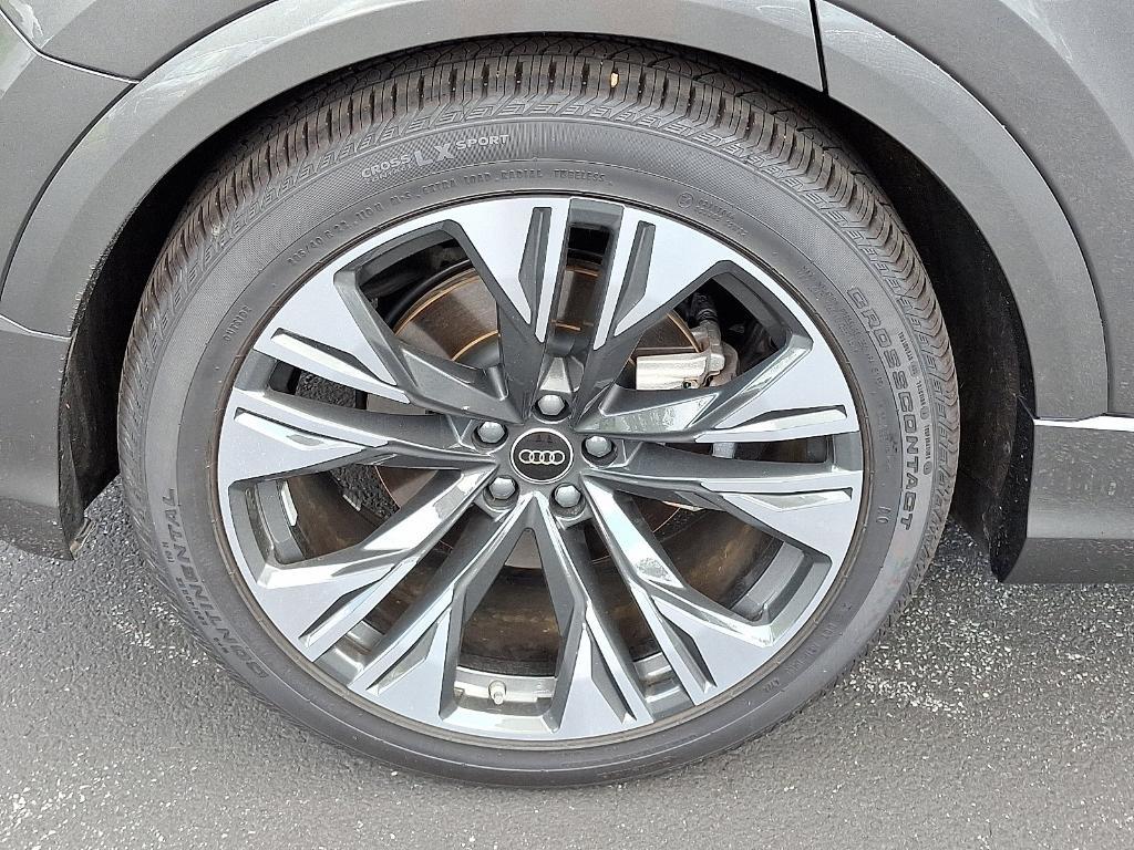 used 2025 Audi Q8 car, priced at $88,450