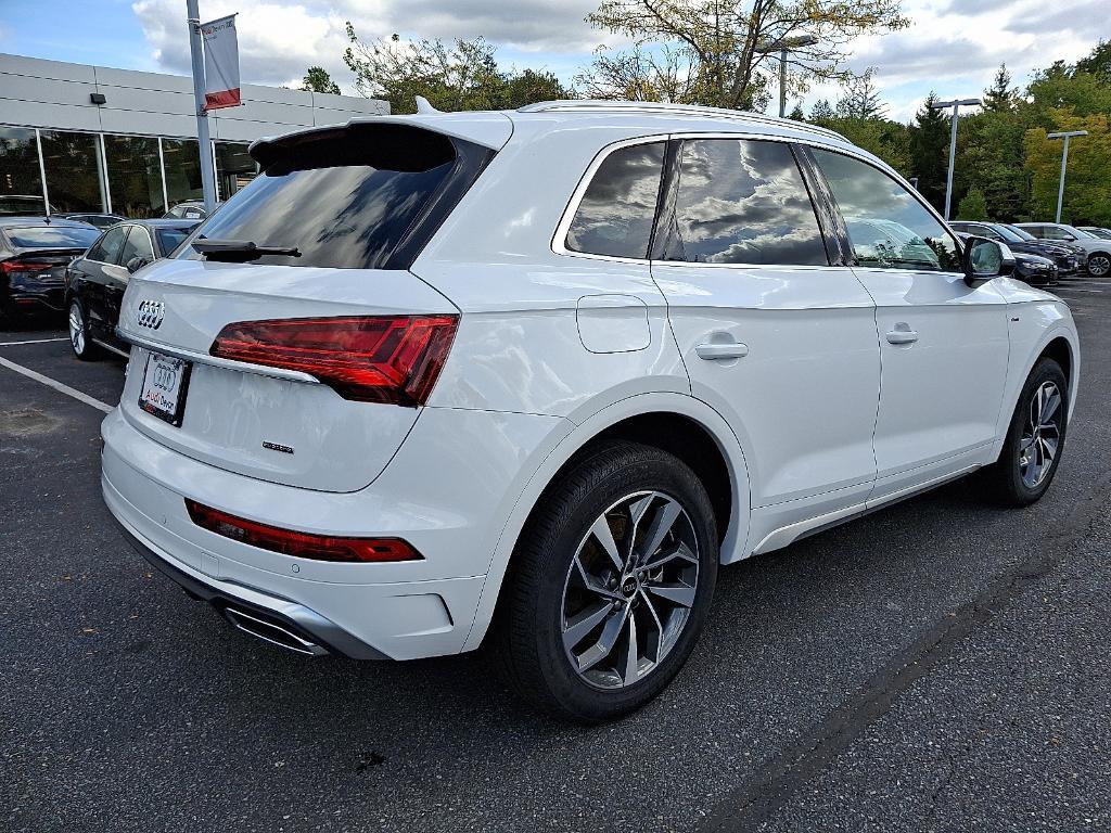 used 2024 Audi Q5 car, priced at $41,993