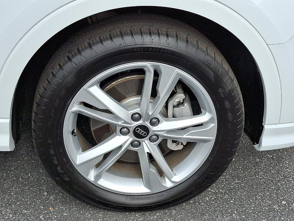 used 2024 Audi Q3 car, priced at $37,993
