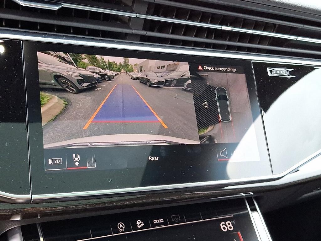 new 2025 Audi Q7 car, priced at $76,350