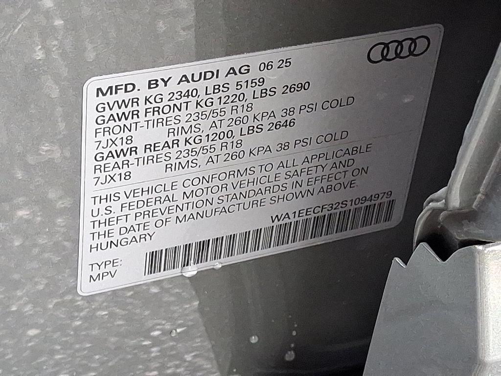 new 2025 Audi Q3 car, priced at $45,715