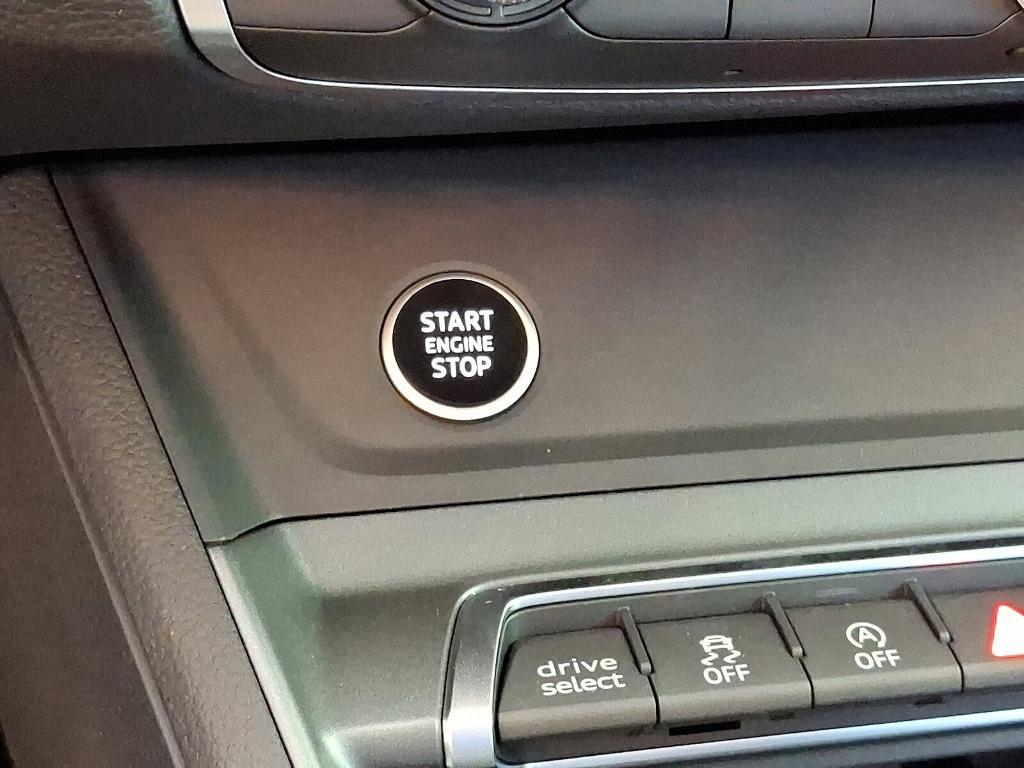 new 2025 Audi Q3 car, priced at $46,360