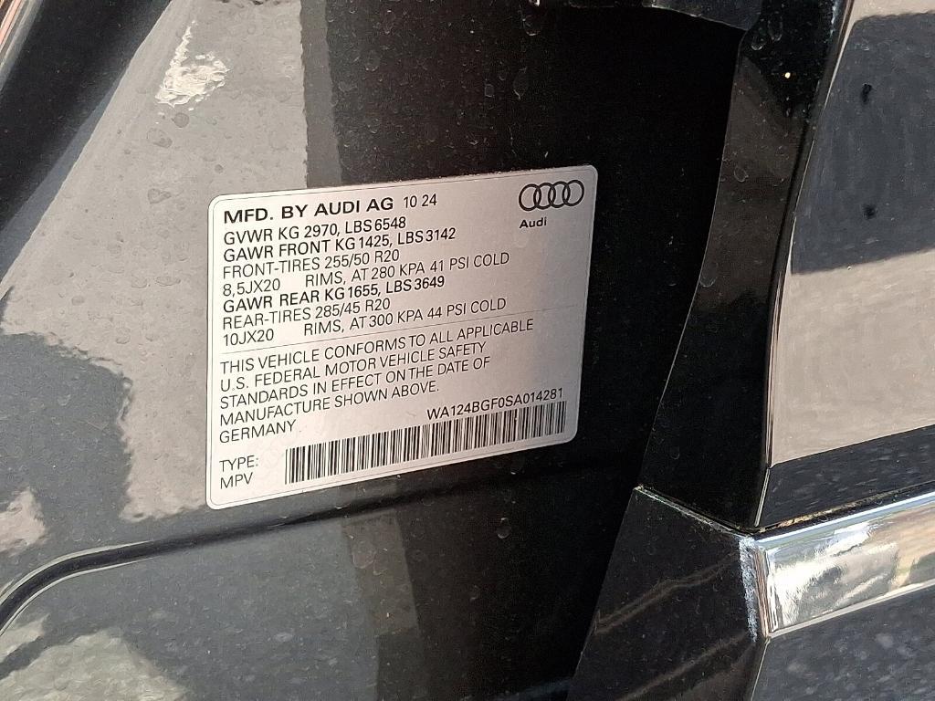 new 2025 Audi Q6 e-tron car, priced at $75,425