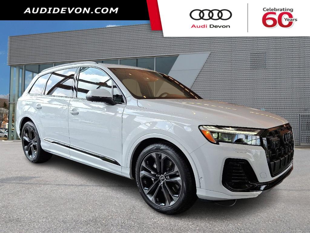 new 2025 Audi Q7 car, priced at $77,580