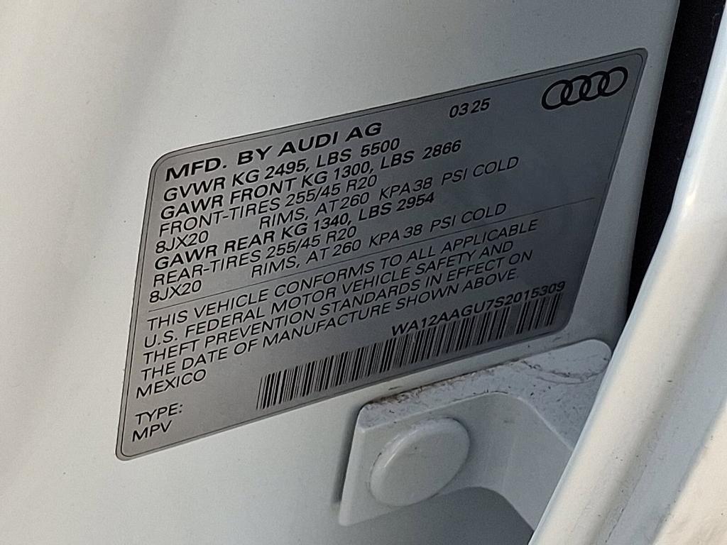 new 2025 Audi Q5 car, priced at $61,390