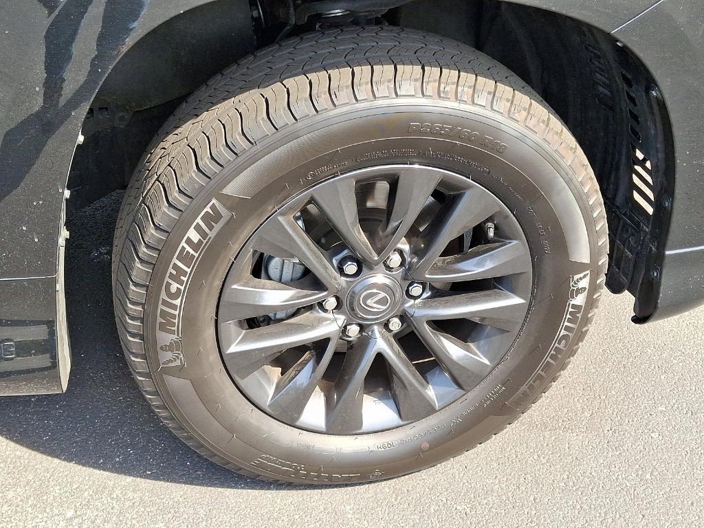 used 2023 Lexus GX 460 car, priced at $61,593