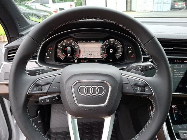 new 2025 Audi Q7 car, priced at $71,305