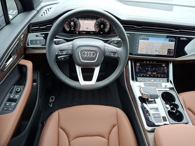 new 2025 Audi Q7 car, priced at $71,305