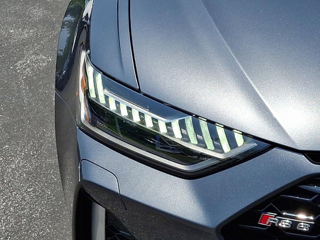 used 2021 Audi RS 6 Avant car, priced at $91,493
