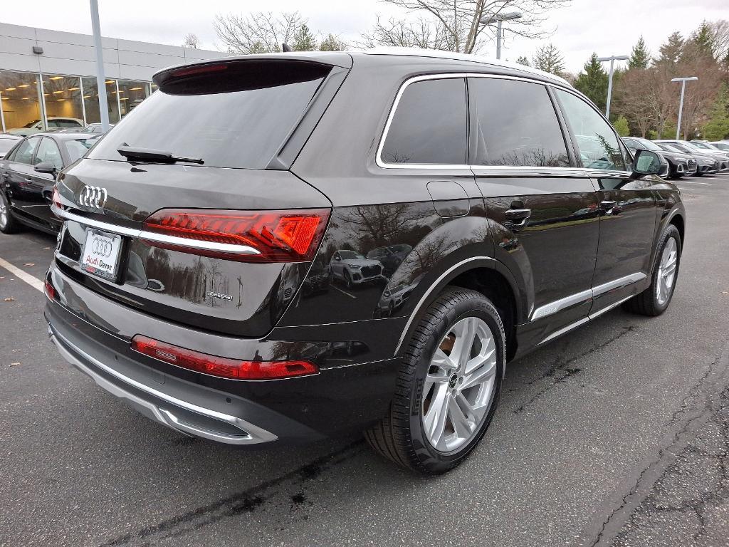 used 2024 Audi Q7 car, priced at $55,993