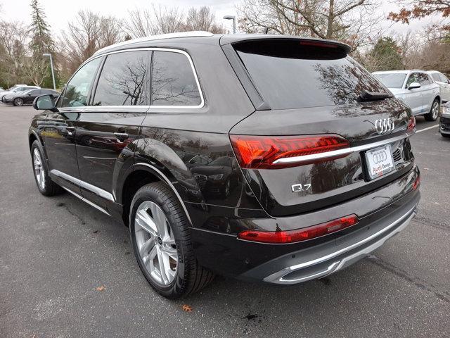 used 2024 Audi Q7 car, priced at $57,693