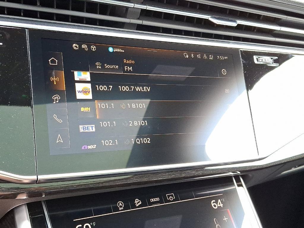 new 2025 Audi Q7 car, priced at $76,350