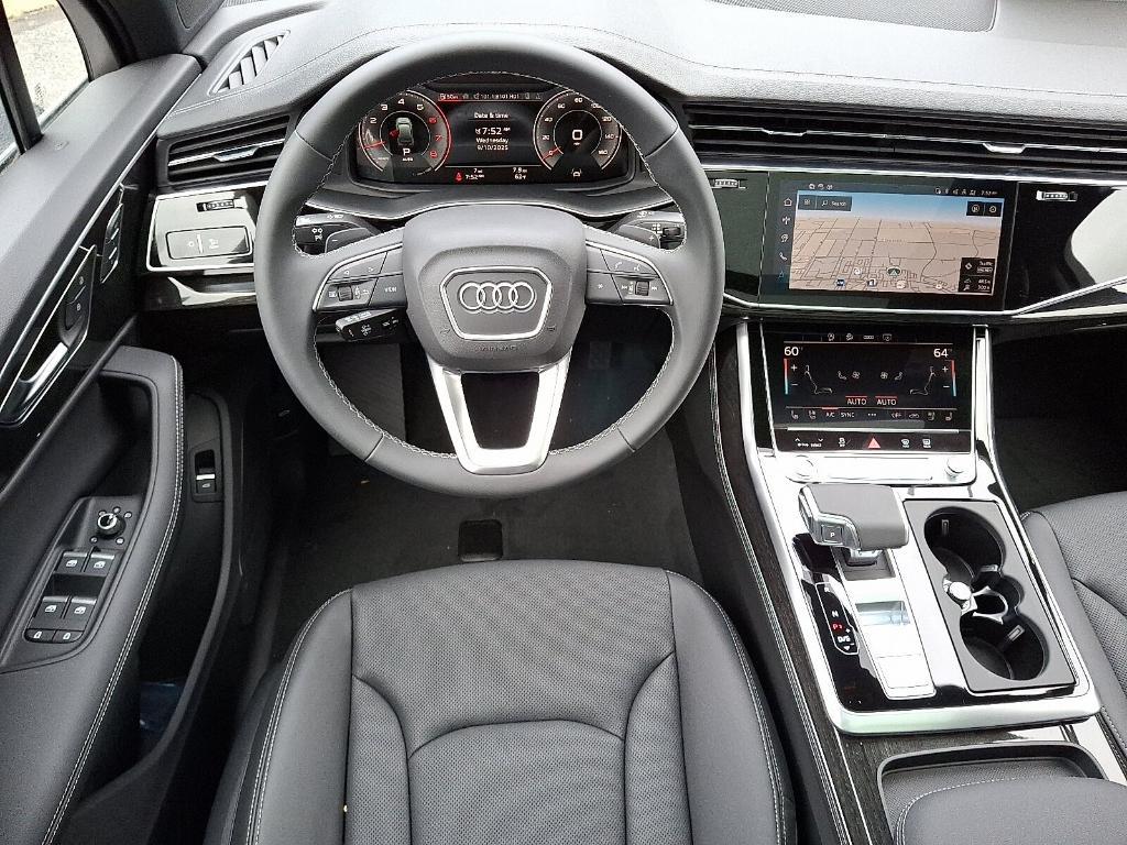 new 2025 Audi Q7 car, priced at $76,350