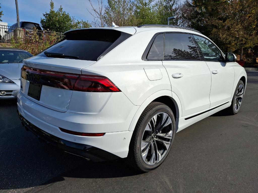 new 2025 Audi Q8 car, priced at $85,995