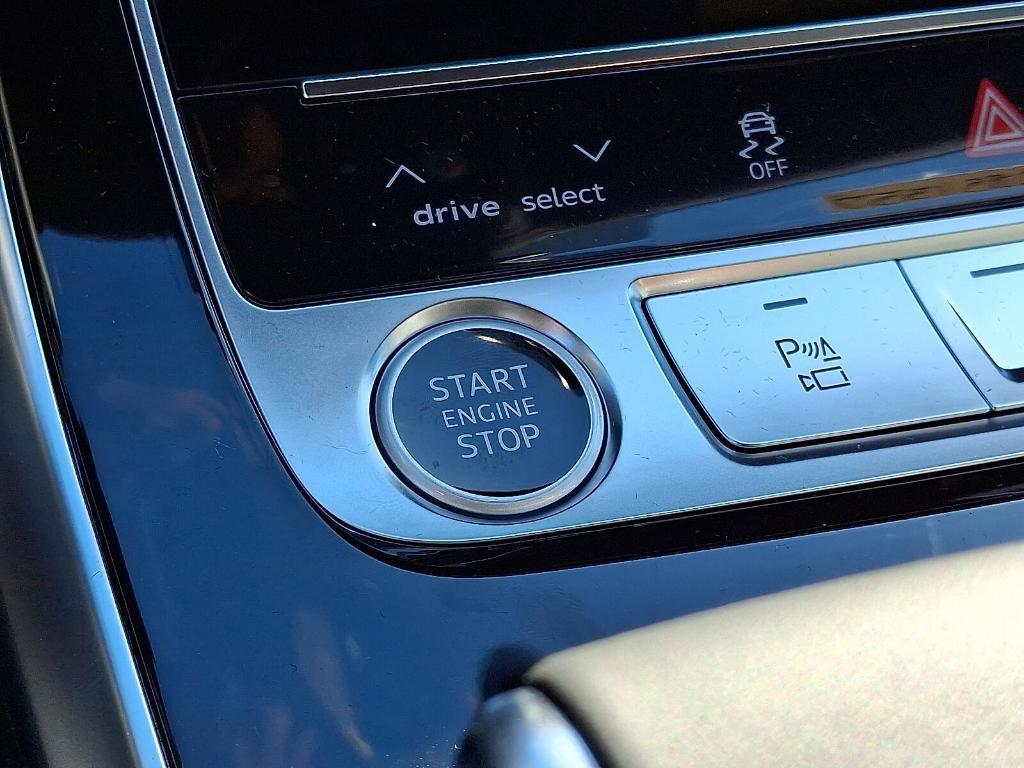 new 2025 Audi Q8 car, priced at $98,565