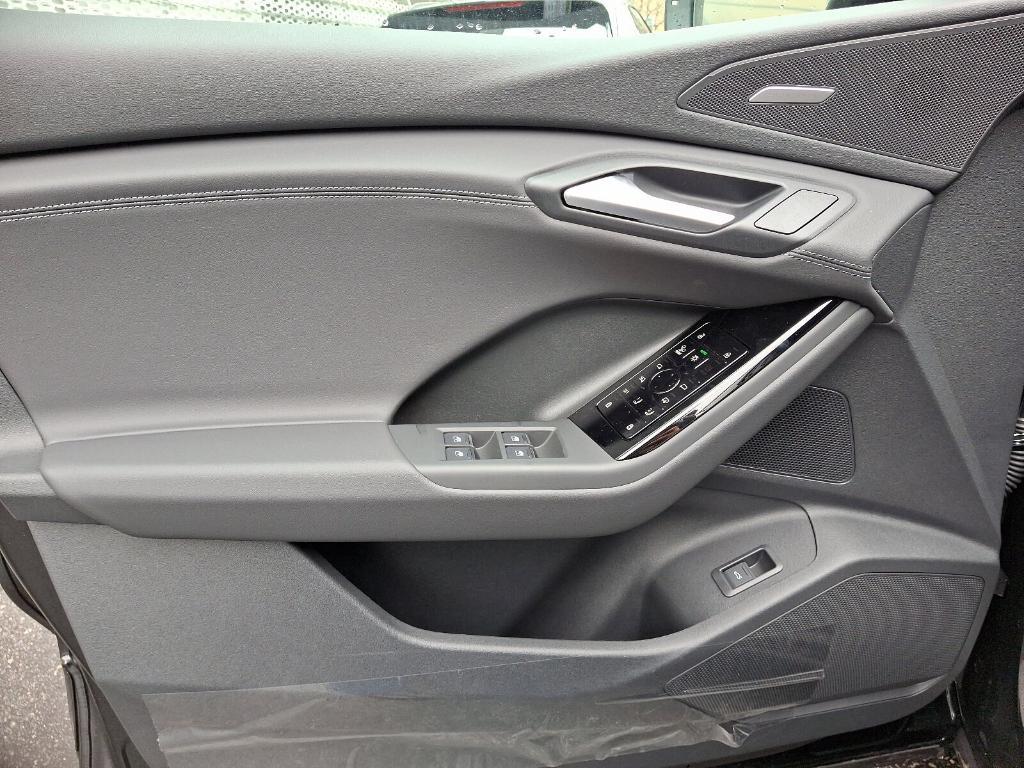 new 2025 Audi Q6 e-tron car, priced at $75,750