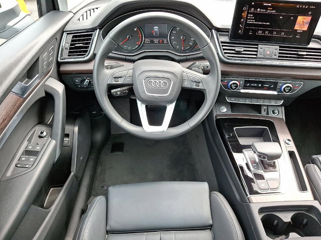 used 2024 Audi Q5 car, priced at $41,993