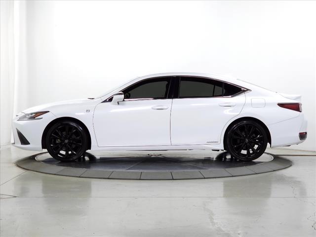 used 2022 Lexus ES 300h car, priced at $29,995