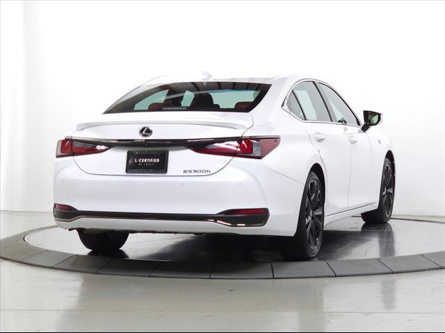 used 2023 Lexus ES 300h car, priced at $52,977