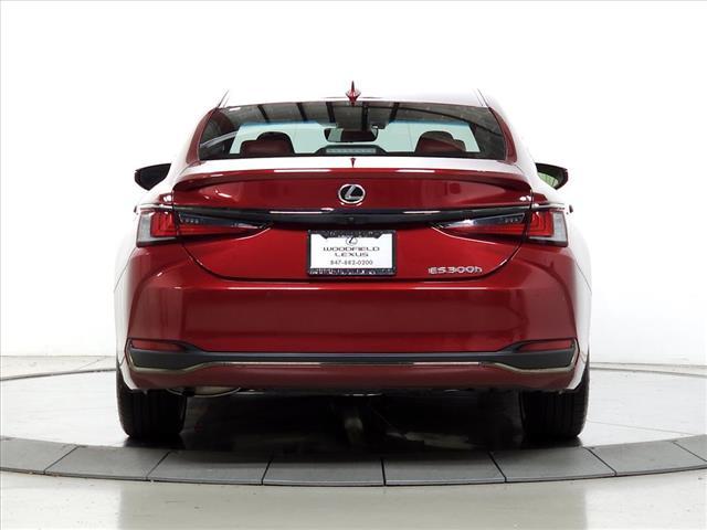 used 2025 Lexus ES 300h car, priced at $52,995
