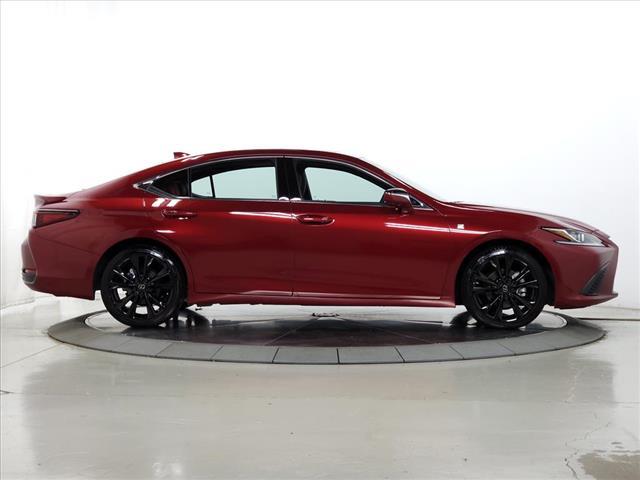 used 2025 Lexus ES 300h car, priced at $52,995