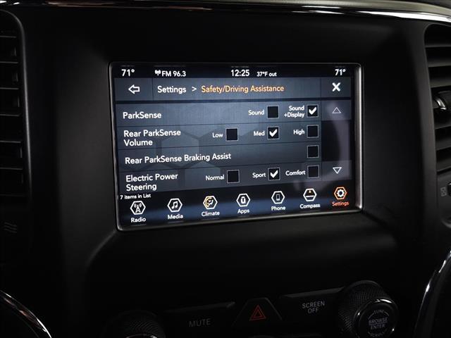 used 2018 Jeep Grand Cherokee car, priced at $15,495