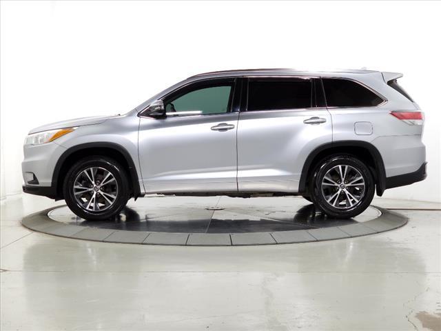 used 2016 Toyota Highlander car, priced at $22,995