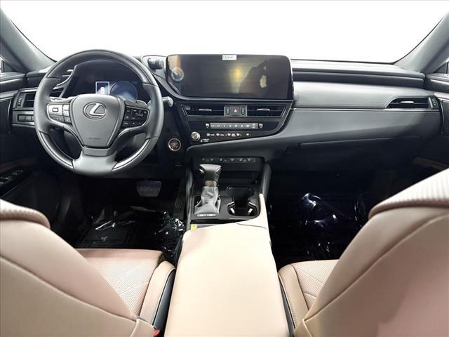 new 2025 Lexus ES 300h car, priced at $53,939