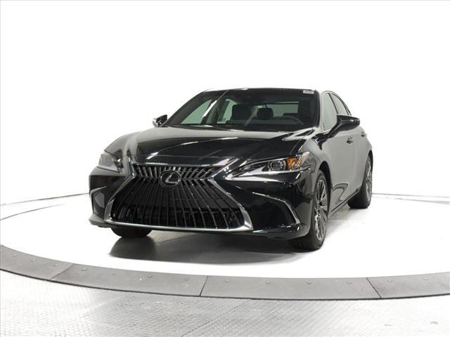 new 2025 Lexus ES 300h car, priced at $50,940