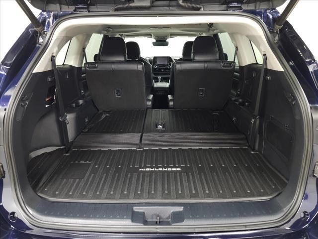 used 2020 Toyota Highlander car, priced at $30,995