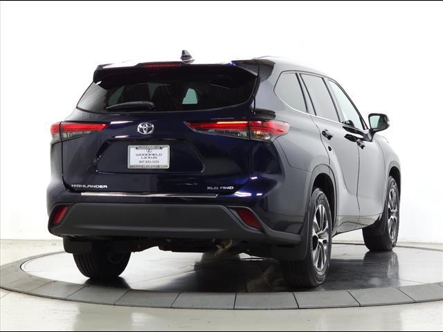 used 2020 Toyota Highlander car, priced at $30,995