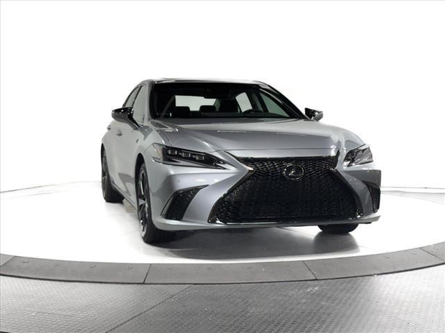 new 2025 Lexus ES 300h car, priced at $50,524