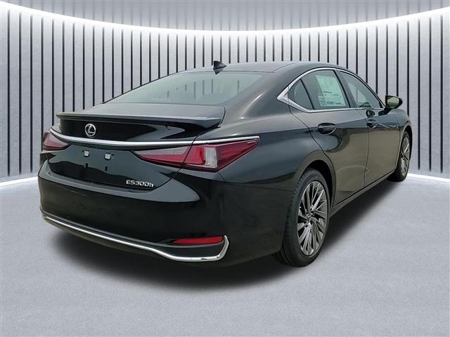 new 2024 Lexus ES 300h car, priced at $51,707