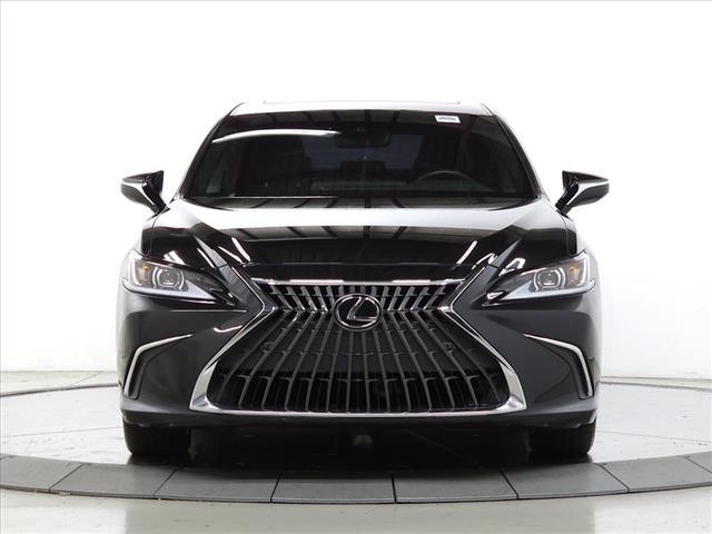 used 2024 Lexus ES 300h car, priced at $42,995