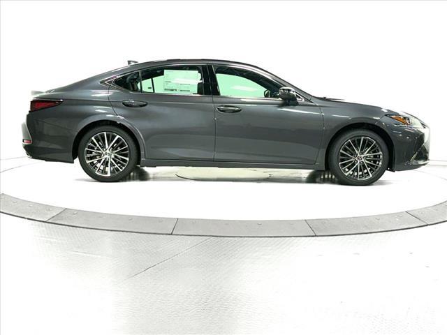 new 2025 Lexus ES 350 car, priced at $47,144