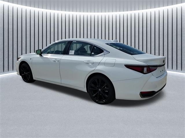 new 2025 Lexus ES 300h car, priced at $51,024