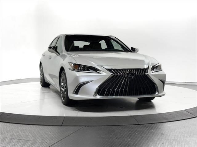 new 2025 Lexus ES 350 car, priced at $52,539