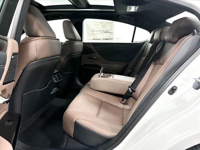 new 2025 Lexus ES 350 car, priced at $52,539