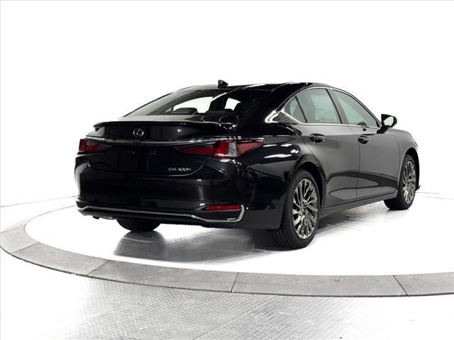 new 2025 Lexus ES 300h car, priced at $50,549