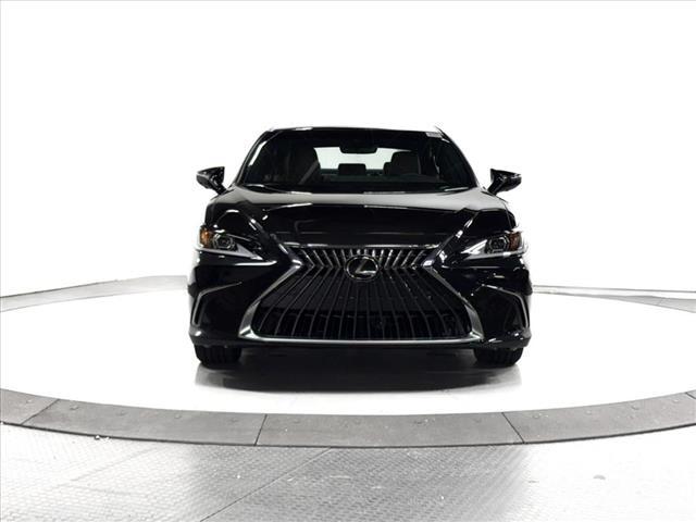 new 2025 Lexus ES 300h car, priced at $50,549